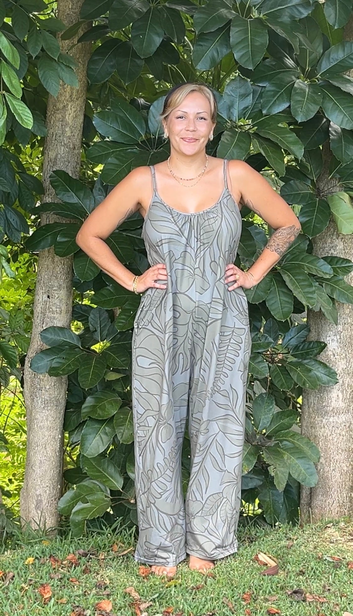 Wander Jumpsuit – TropiLush