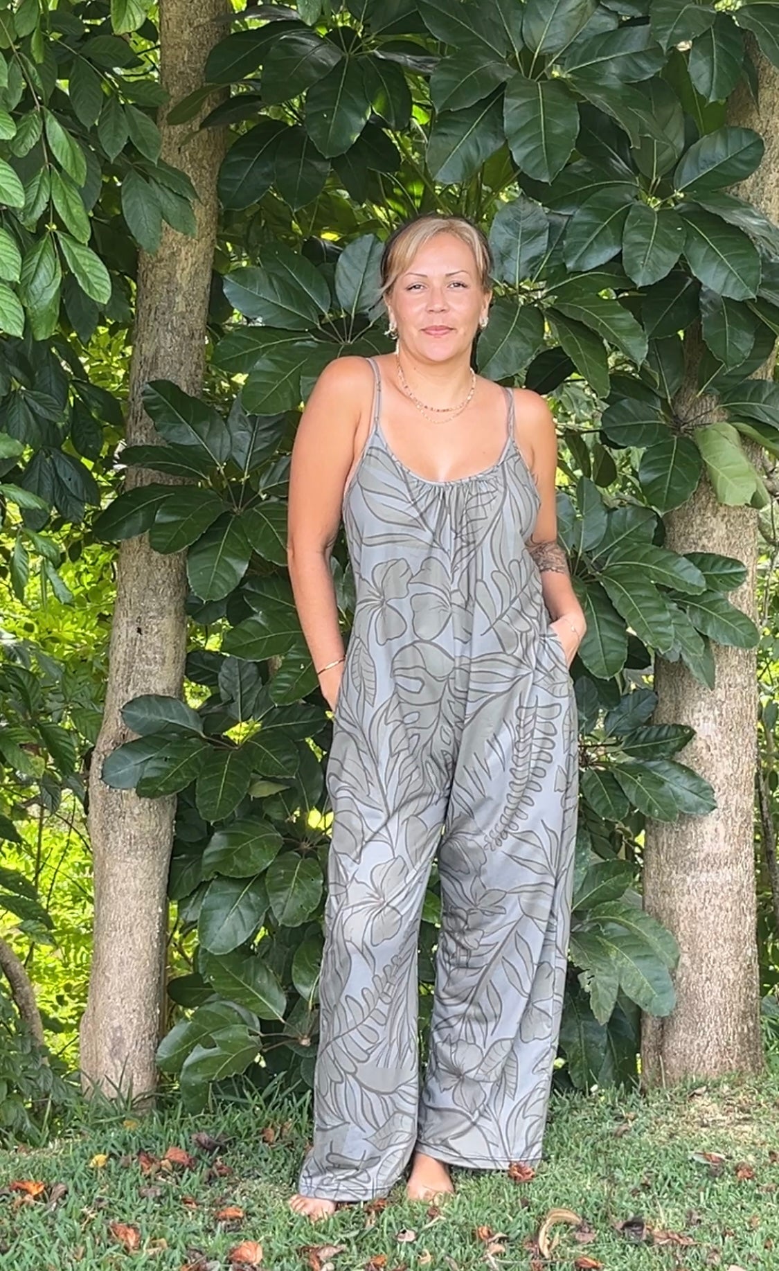 Wander Jumpsuit – TropiLush