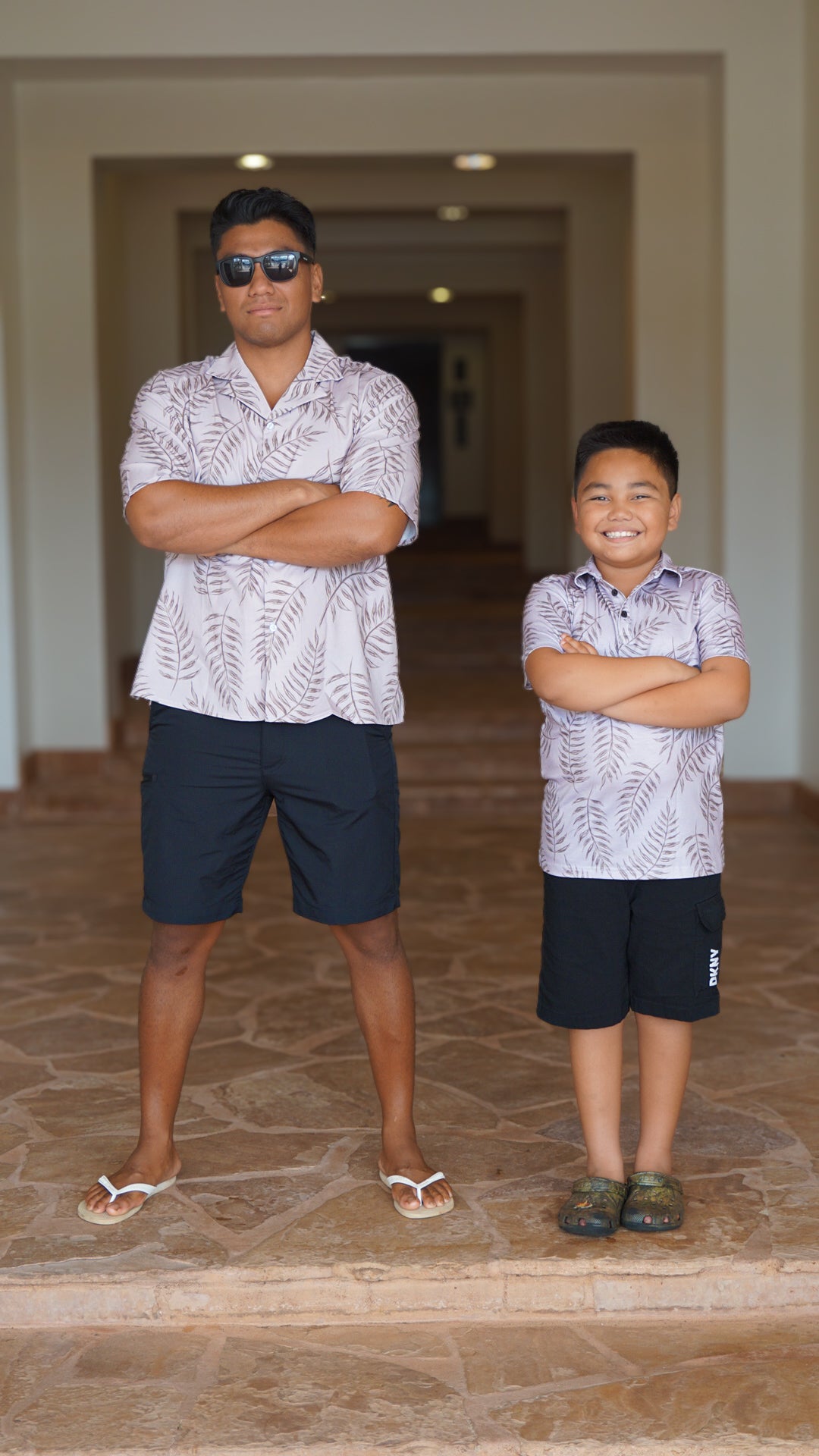 Keiki Aloha Polo - Shadow Fern in Sand